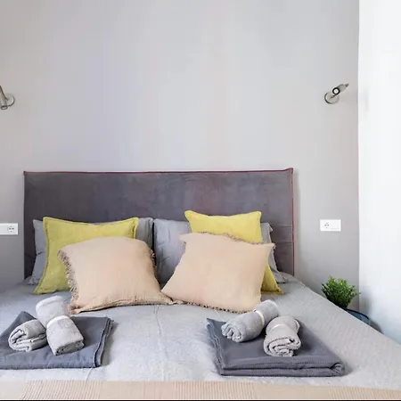 Apartment Trastevere 68 Stylish *